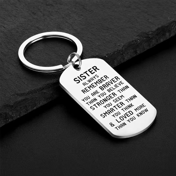 Sister keychain, Sister Gift, Birthday keychain, Quote Inspirational Keychain - Picture 1 of 4